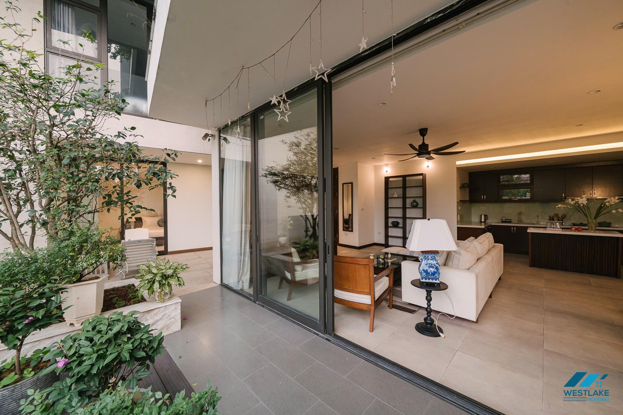 A beautiful 02 bedrooms apartment with lake view and large balcony for rent in Tay Ho, Ha Noi