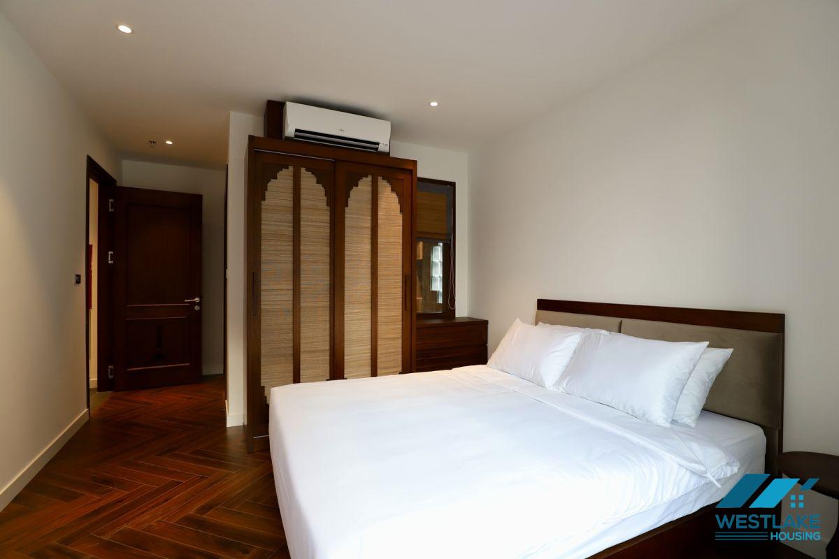 Good quality and lake view, three bedrooms apartment for rent in Truc Bach area, Ha Noi