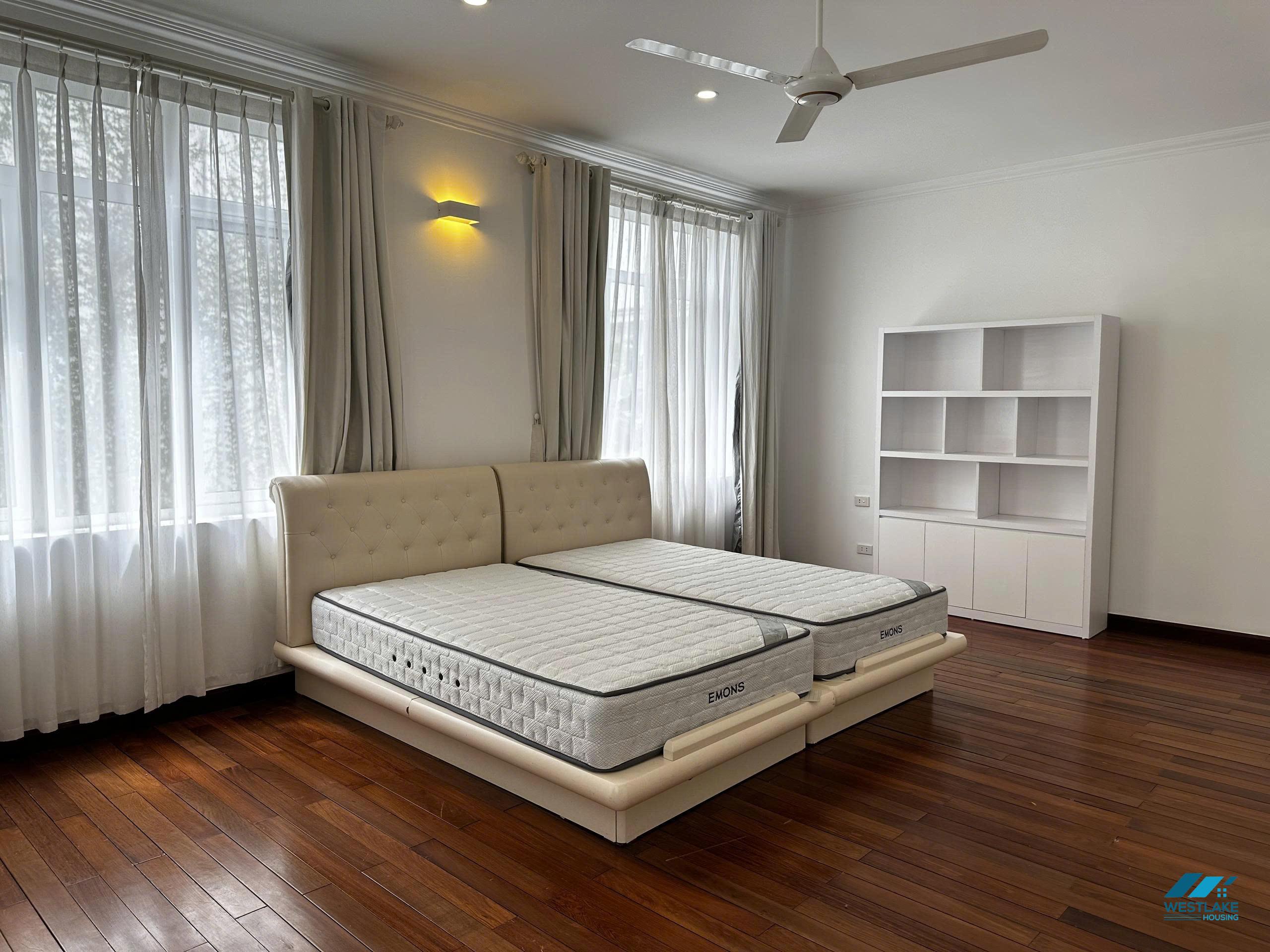 Beautiful 04 Bedroom newly renovated villa in Ciputra D4 Block, Hanoi, Near UNIS school for rent Beautiful 04 Bedroom newly renovated villa in Ciputra D4 Block, Hanoi, Near UNIS school for rent