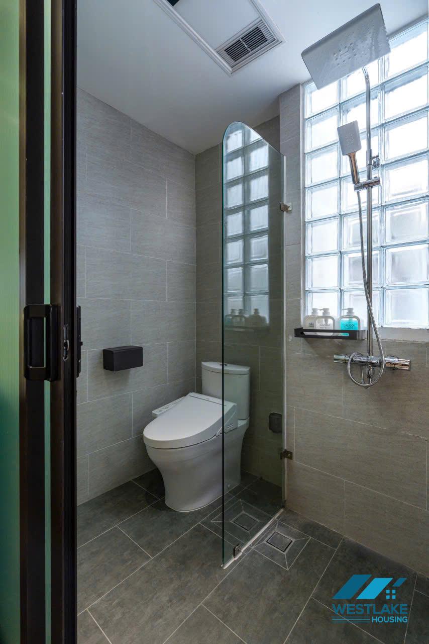New and high floor 3 bedrooms apartment for rent in Truc Bach area, Ha Noi New and high floor 3 bedrooms apartment for rent in Truc Bach area, Ha Noi