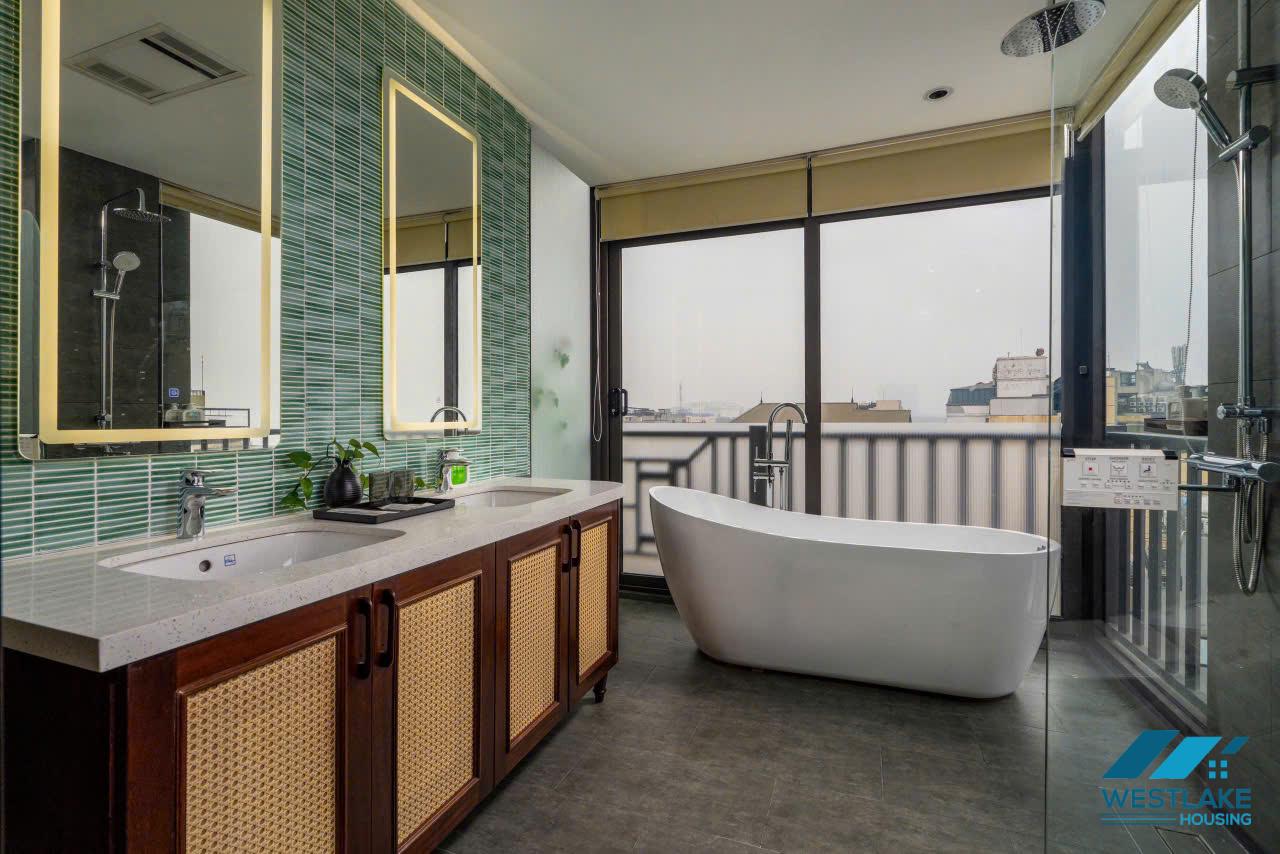 New and high floor 3 bedrooms apartment for rent in Truc Bach area, Ha Noi New and high floor 3 bedrooms apartment for rent in Truc Bach area, Ha Noi