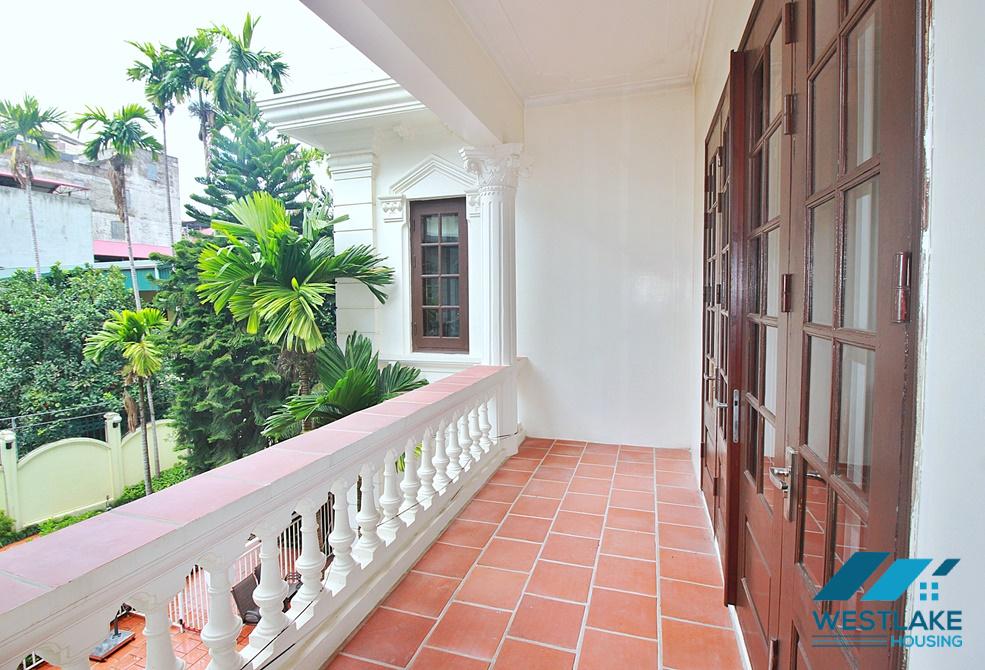 Five bedrooms with out-door pool for rent in Tay Ho, Ha Noi Five bedrooms with out-door pool for rent in Tay Ho, Ha Noi