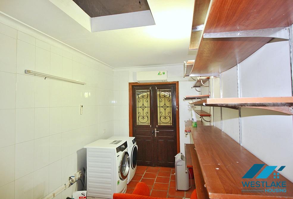 Five bedrooms with out-door pool for rent in Tay Ho, Ha Noi Five bedrooms with out-door pool for rent in Tay Ho, Ha Noi