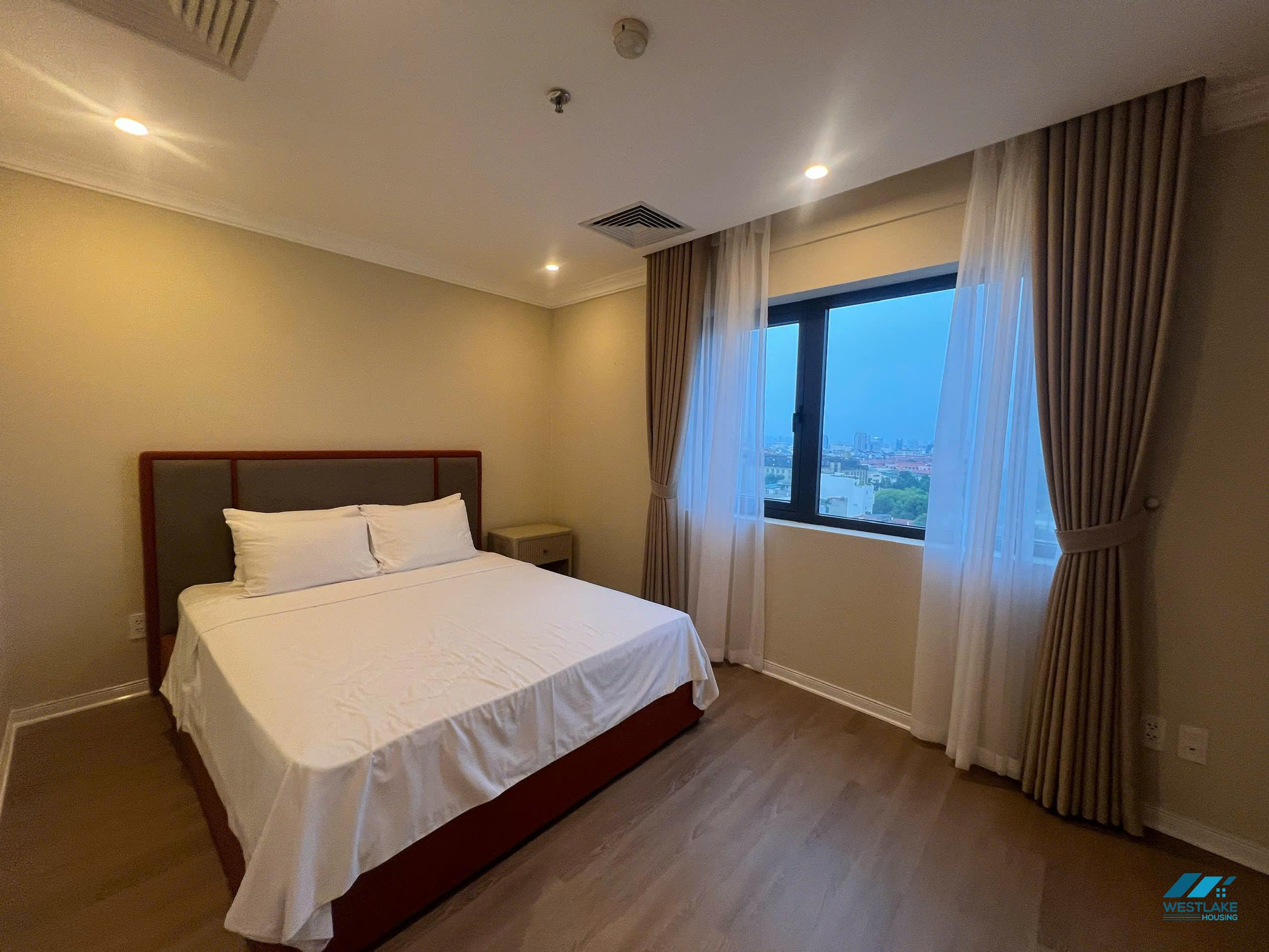 High-end 3 bedroom apartment for rent in Skyline, Truc Bach area, Ha Noi