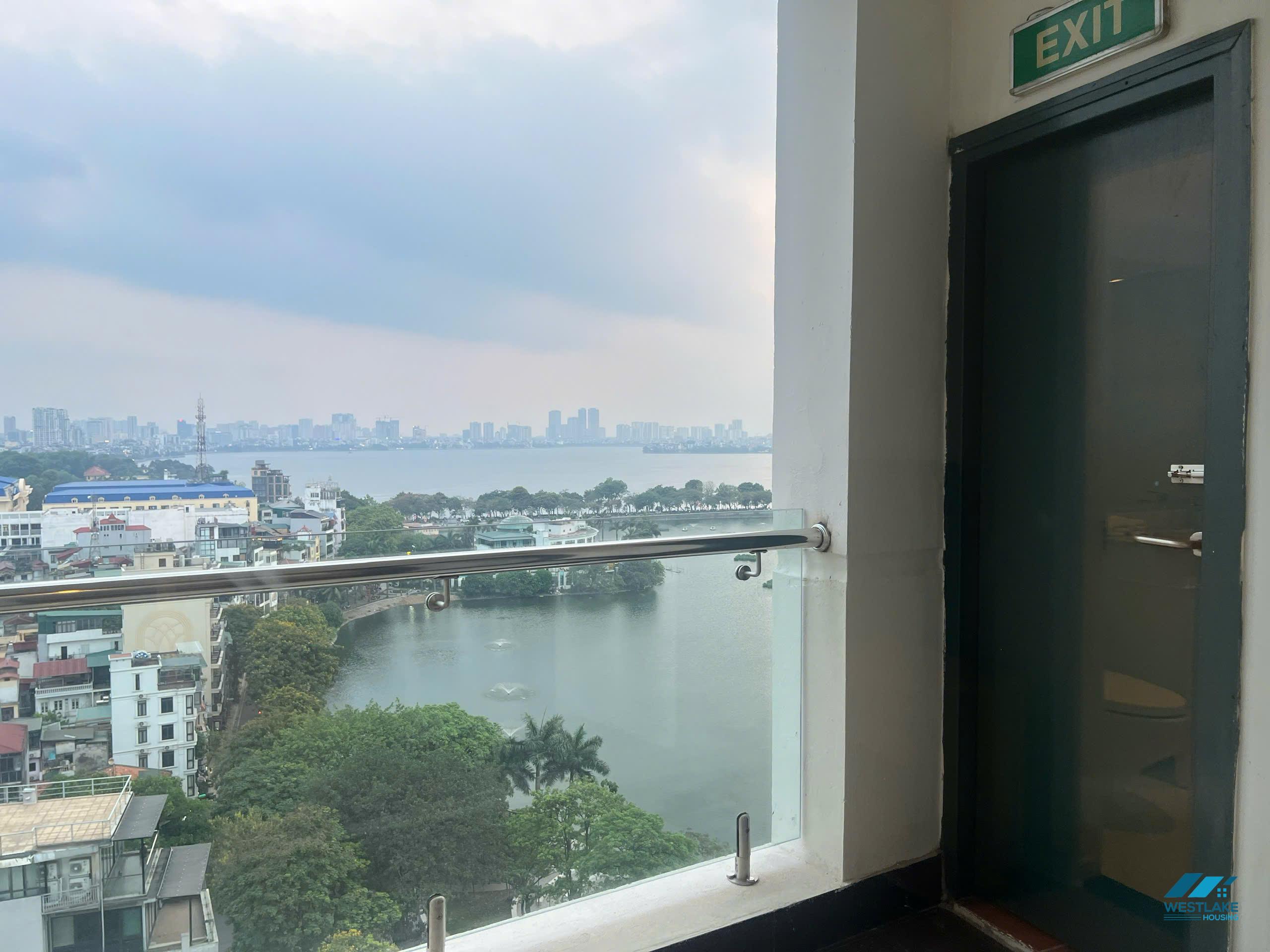 High-end 3 bedroom apartment for rent in Skyline, Truc Bach area, Ha Noi