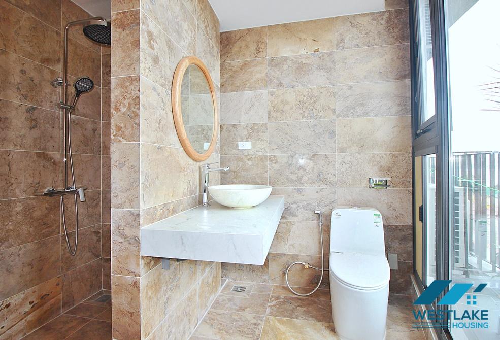 Lake view and new penhouse with four bedrooms for rent in Tay Ho, Ha Noi Lake view and new penhouse with four bedrooms for rent in Tay Ho, Ha Noi