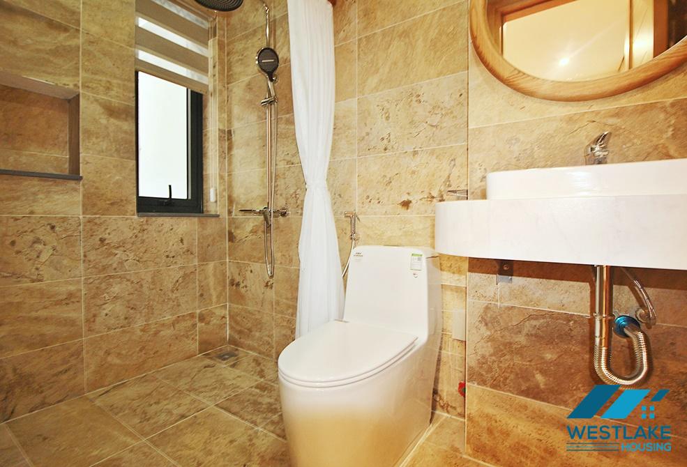 Lake view and new penhouse with four bedrooms for rent in Tay Ho, Ha Noi Lake view and new penhouse with four bedrooms for rent in Tay Ho, Ha Noi