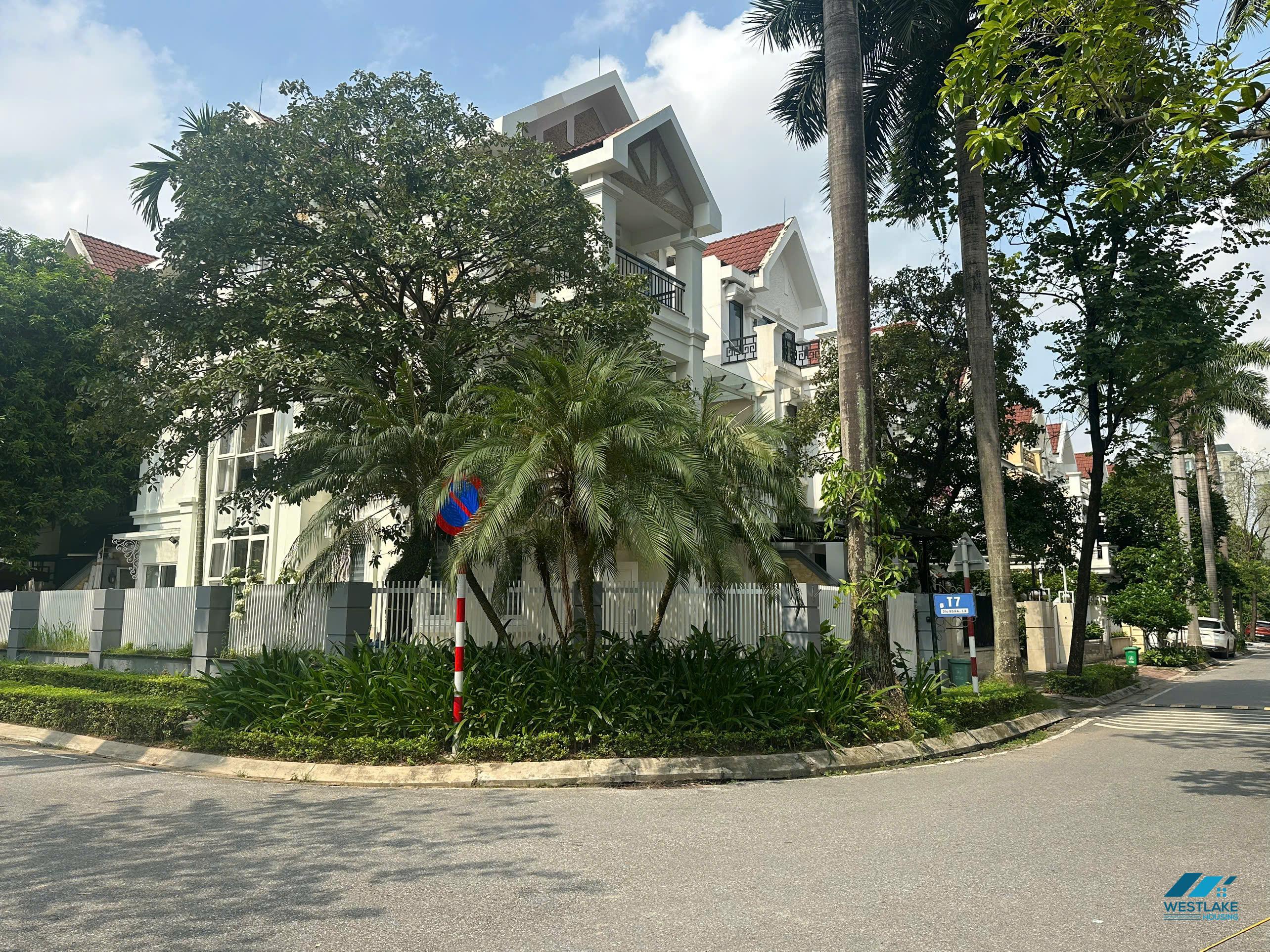 Renovated 5 bedroom villa for rent in Ciputra, Hanoi