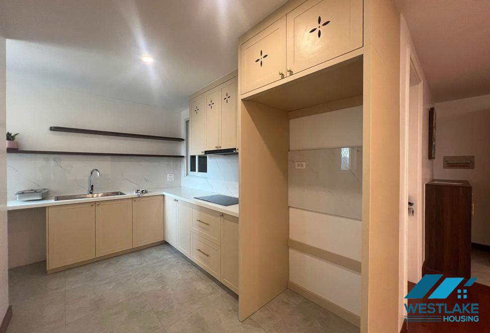 Renovated 3 bedrooms apartment for rent in G3 building, Ciputra, Tay Ho
