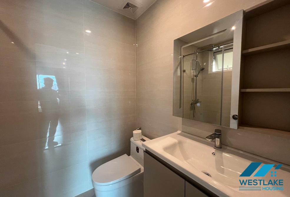 Renovated 3 bedrooms apartment for rent in G3 building, Ciputra, Tay Ho