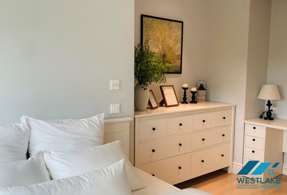A pretty 4 bedrooms apartment for rent in E building, Ciputra, Tay Ho, Ha Noi
