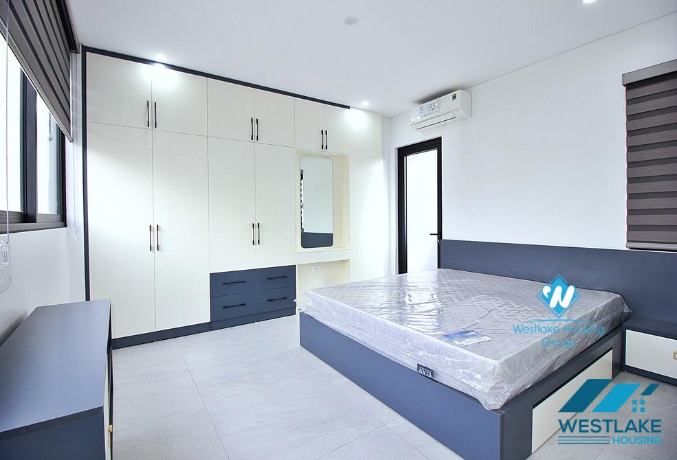 One bedroom apartment on top floor for rent in Tay Ho, Ha Noi One bedroom apartment on top floor for rent in Tay Ho, Ha Noi