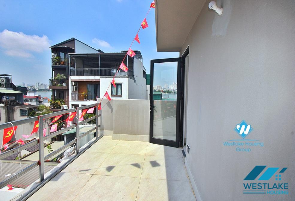 One bedroom apartment on top floor for rent in Tay Ho, Ha Noi One bedroom apartment on top floor for rent in Tay Ho, Ha Noi