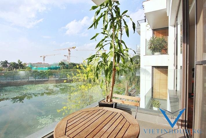 Căn Hộ Đẹp 2 Phòng Ngủ 2 Vệ Sinh view Hô Tây Cho Thuê Trên Phố Quảng Khánh.Tây Hồ