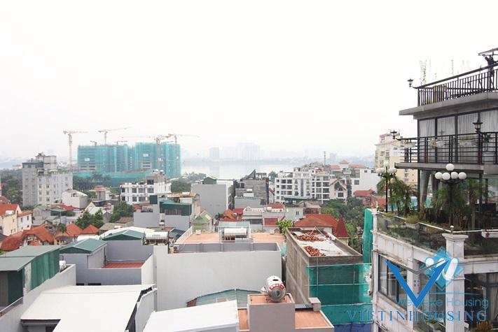 タイホのTo Ngoc VanにあるBig Balcony付きの豪華な最上階