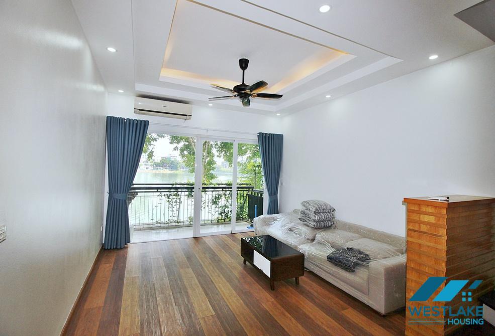 A beautifull house with lake view for rent in Tu Hoa st, Tay Ho District