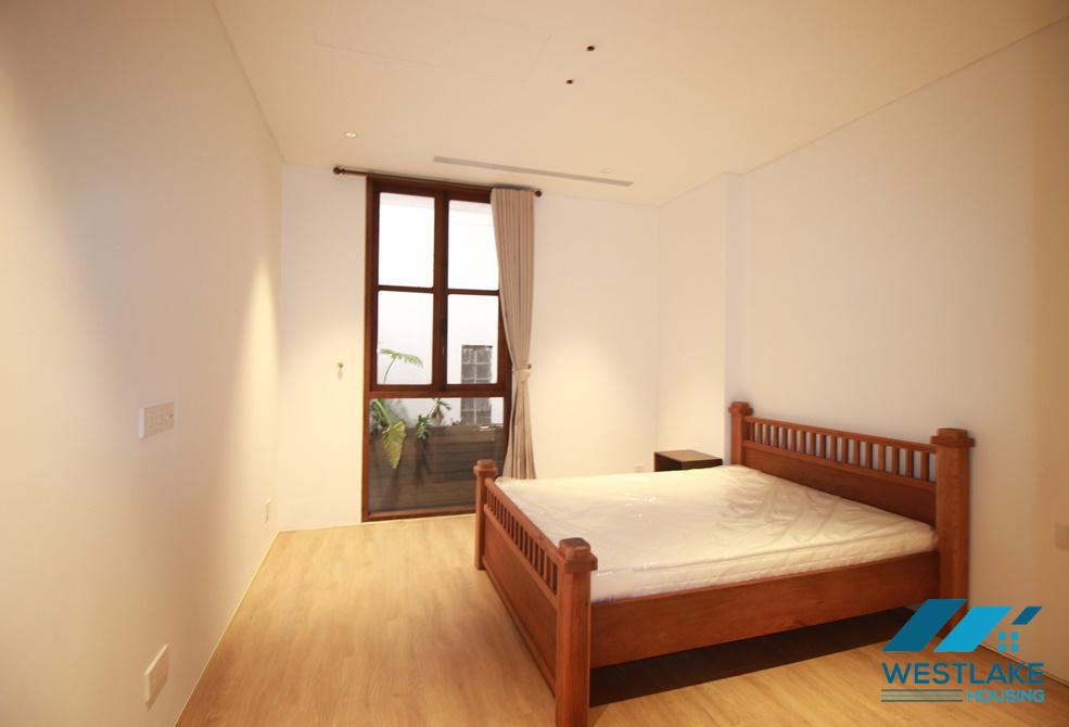 Quality apartment with 4 bedrooms for rent in To ngoc Van st, Tay Ho District