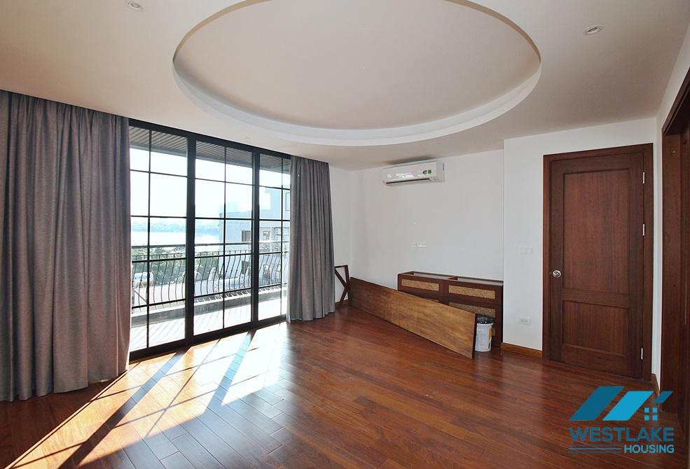 Duplex apartment with 3 bedrooms apartment for rent in Tay Ho District