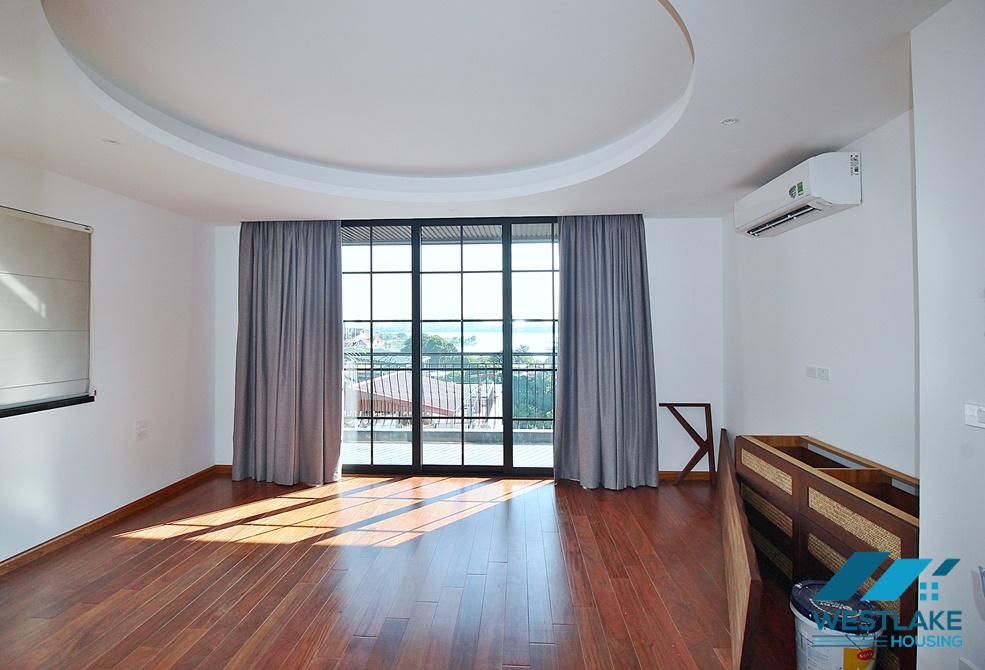 Duplex apartment with 3 bedrooms apartment for rent in Tay Ho District