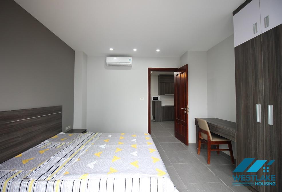 Good 1 bedroom apartment in Trinh cong son, Tay ho