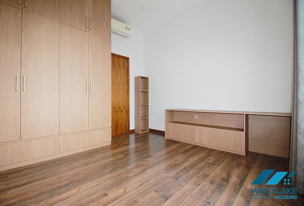 Lake view - Apartment with 4 bedrooms for rent in Quang Khanh st, Tay Ho District