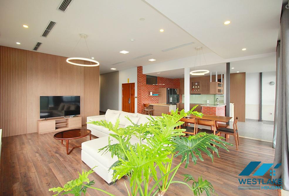 Lake view - Apartment with 4 bedrooms for rent in Quang Khanh st, Tay Ho District