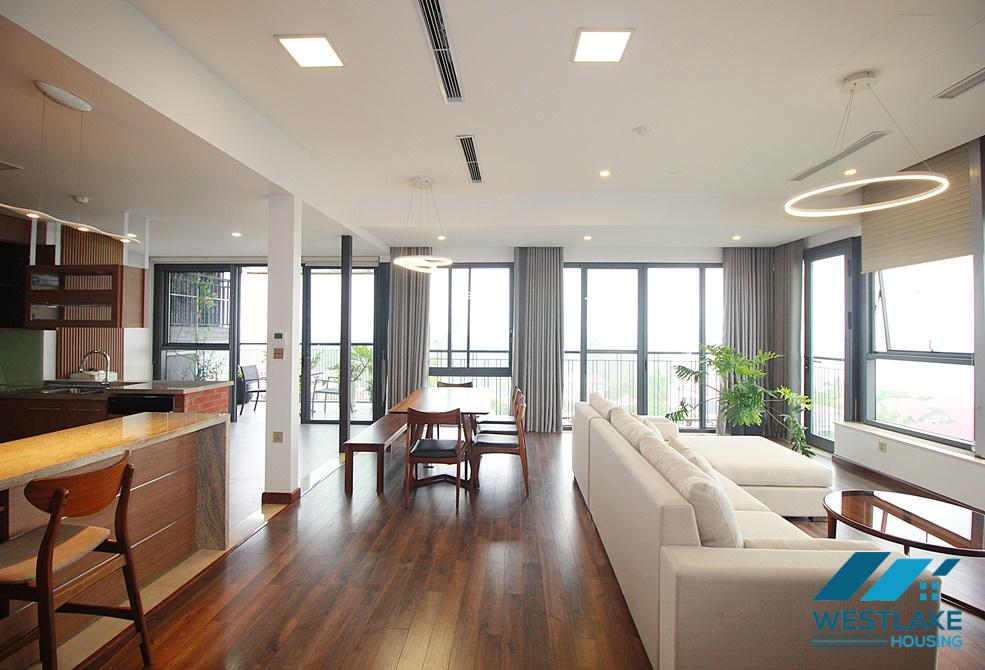 Lake view - Apartment with 4 bedrooms for rent in Quang Khanh st, Tay Ho District