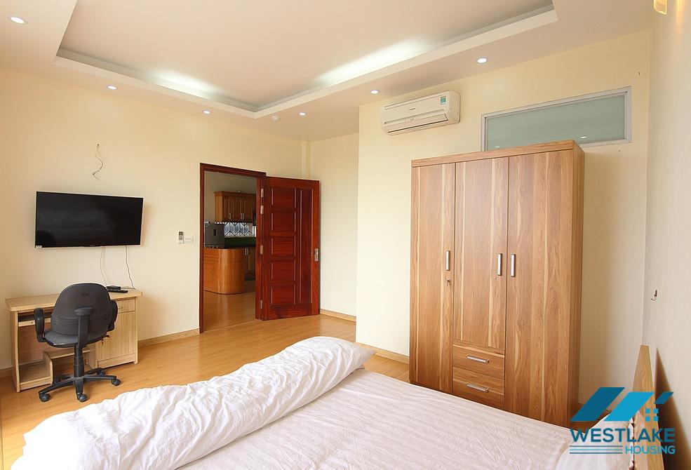 Spacious 2 bedroom with lake view in Trinh cong son