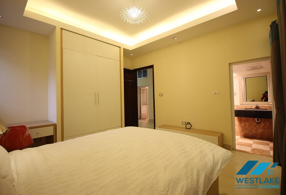 A spacious 3 bedroom apartment near Trinh cong son, Tay ho