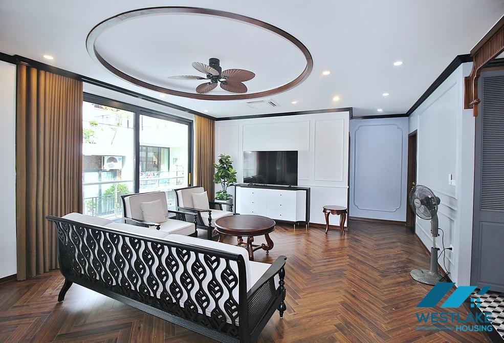 Brand new 3 bedrooms apartment for rent in Dang Thai Mai st, Tay Ho