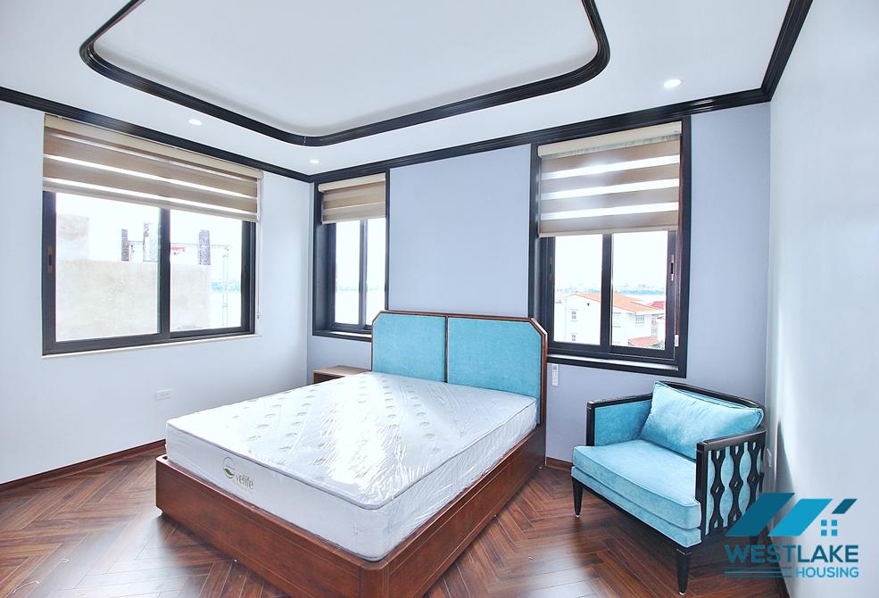 Brand new 3 bedrooms apartment for rent in Dang Thai Mai st, Tay Ho