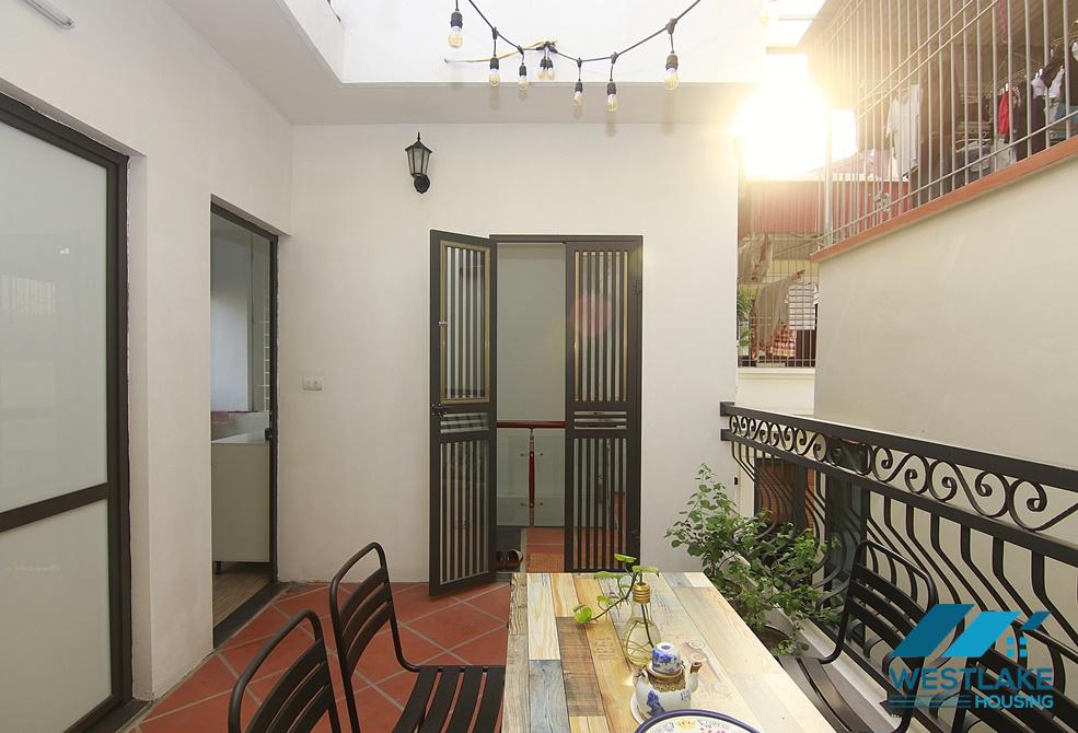 A peace-loving house for rent in Hoan Kiem District