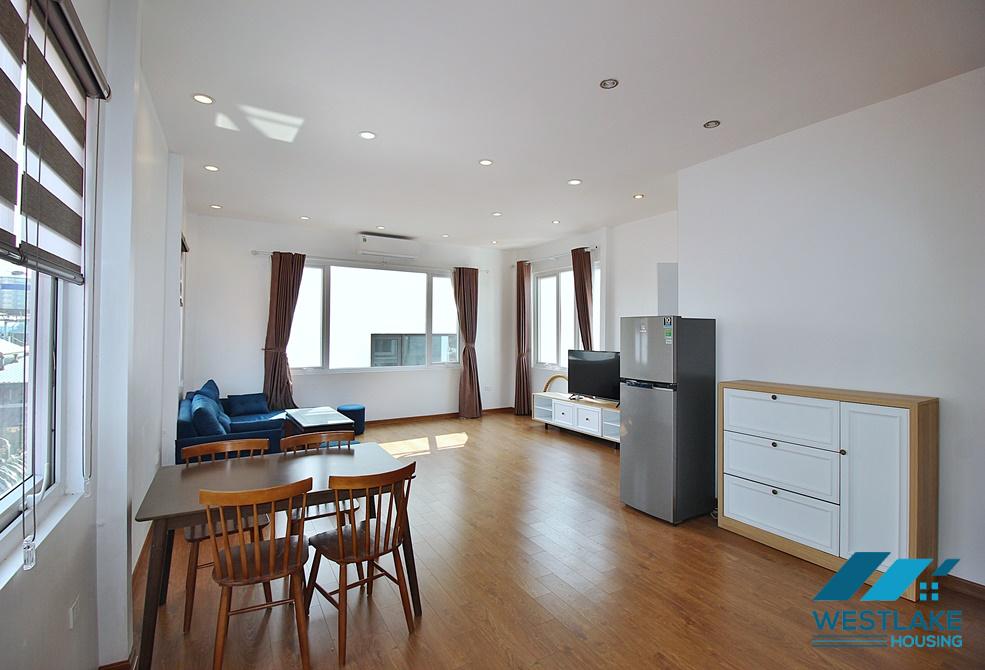 Spacious one bedroom apartment for rent in Tu Hoa street, Tay Ho