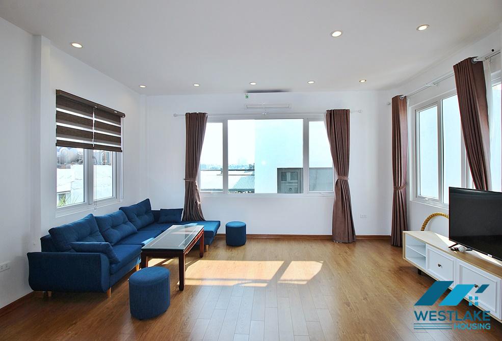 Spacious one bedroom apartment for rent in Tu Hoa street, Tay Ho