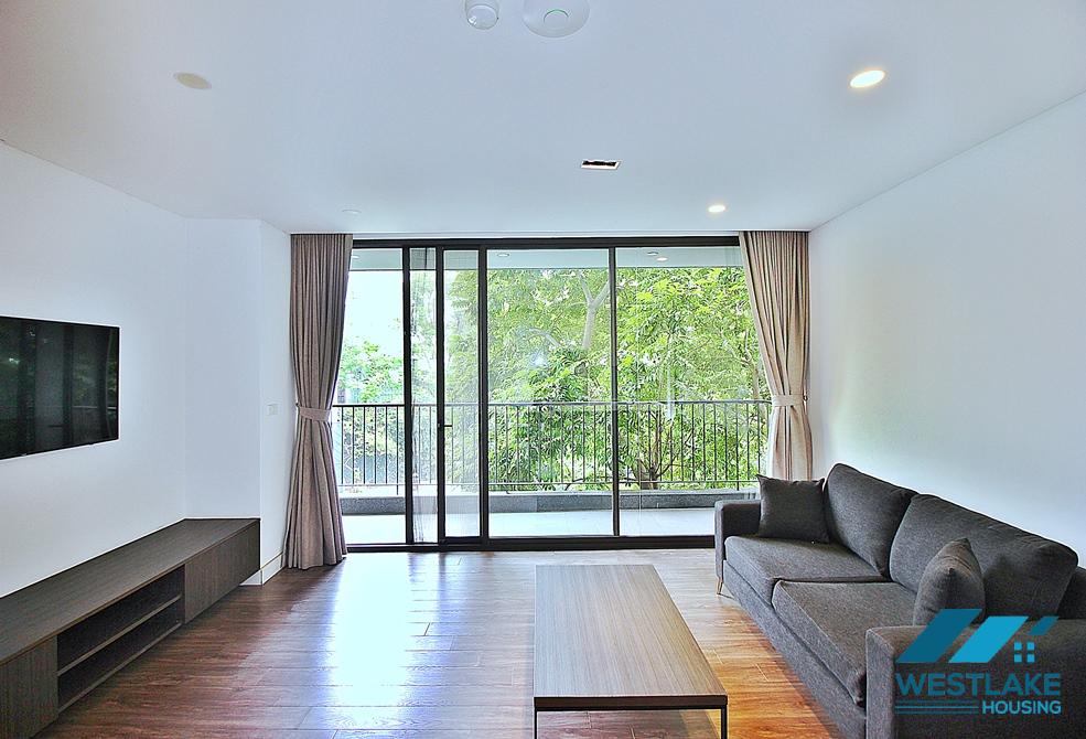 One bedroom apartment in To Ngoc Van street, Tay Ho district for rent.