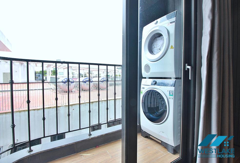 High floor 2 bedrooms apartment for rent in To Ngoc Van, Tay Ho