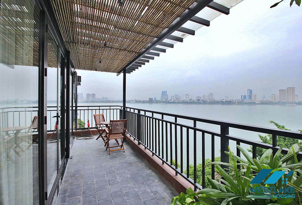 Lake view duplex 4 beds apartment for rent in Quang Khanh st, Tay Ho