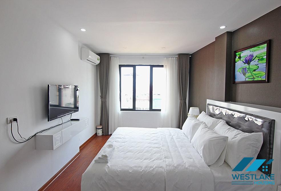 Lovely apartment for rent on Xuan Dieu, Tay Ho