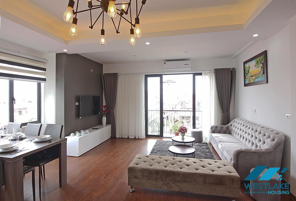 Lovely apartment for rent on Xuan Dieu, Tay Ho