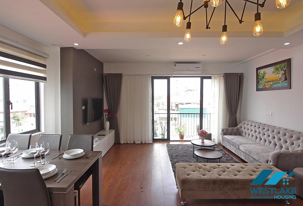 Lovely apartment for rent on Xuan Dieu, Tay Ho