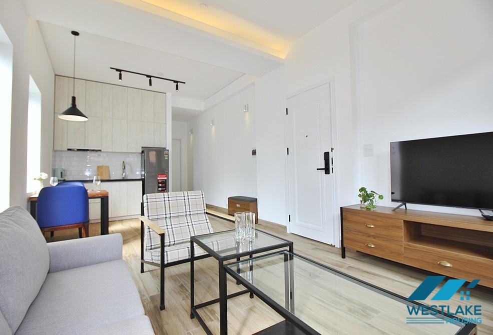 A nice 1 bedroom apartment in Tu hoa, Tay ho