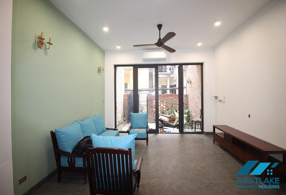 Renovated 3 bedrooms house for rent in Tu Hoa street, Tay Ho